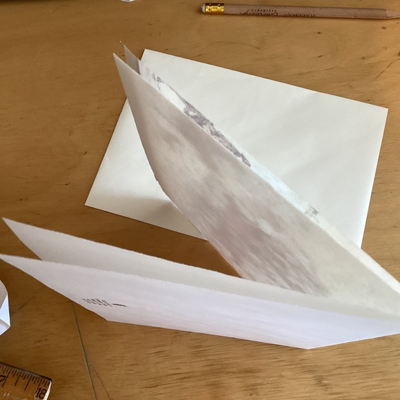 4 Christmas Cards LUXURY Victorian Scene PARCHMENT Gilt Edges Vintage 1960’s - Picture 6 of 9